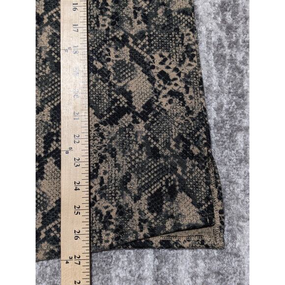 Sanctuary Snakeskin Pullover Sweater Women 1X Multicolor Raglan Long Sleeves Y98 - Picture 12 of 13